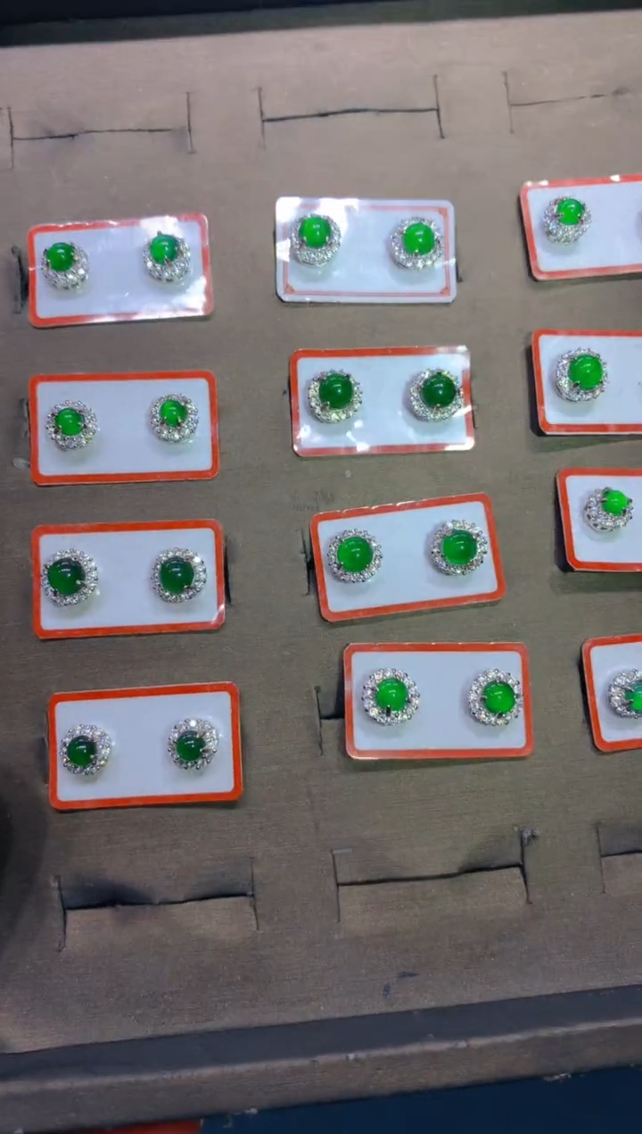 【闪购商品】定制翡翠未镶嵌98定制翡翠.多样性发货-发其一