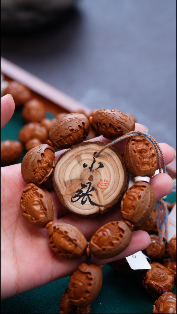 手串/手链橄榄核大*猫橄榄雕