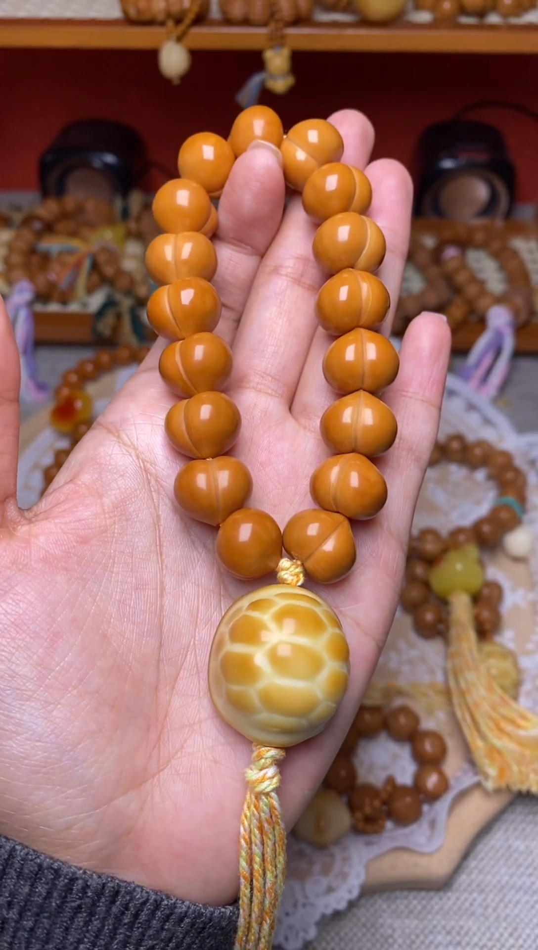 把件猴头核桃高定柯基屁桃➕富甲手持