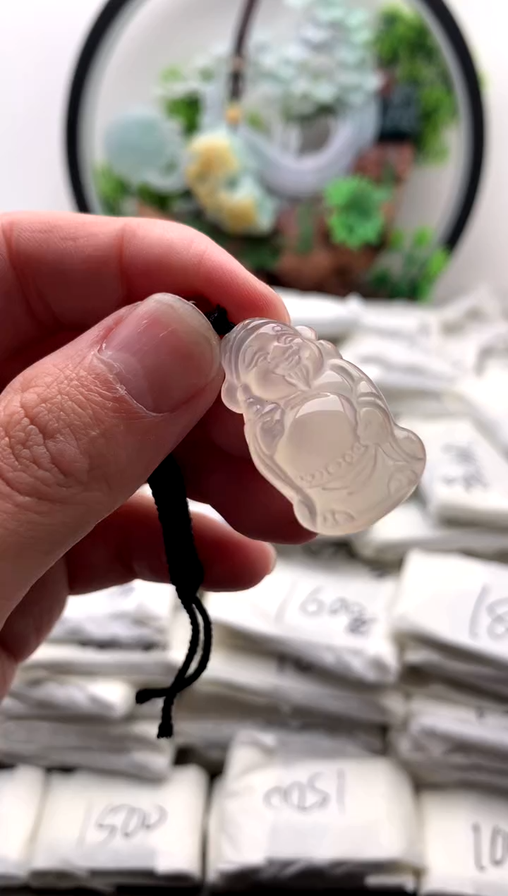 【闪购商品】玛瑙/玉髓颈饰未镶嵌小财神