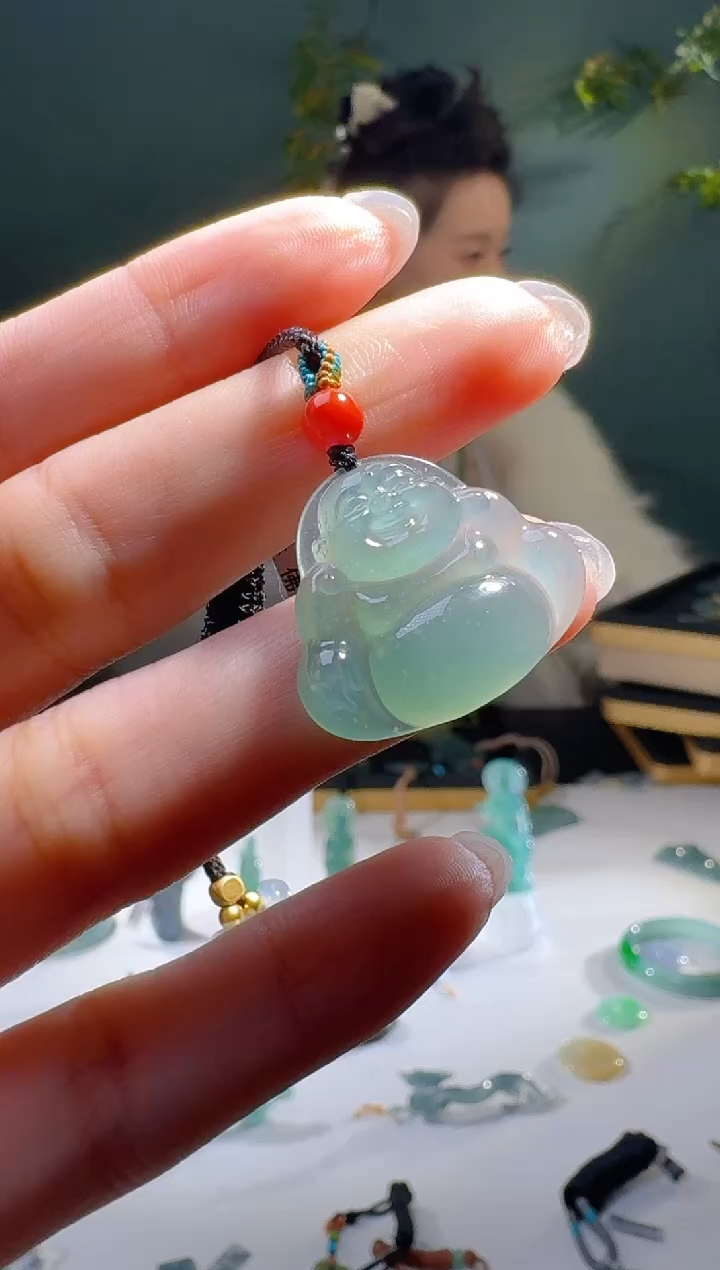 【闪购商品】翡翠颈饰未镶嵌天然A货翡翠佛公