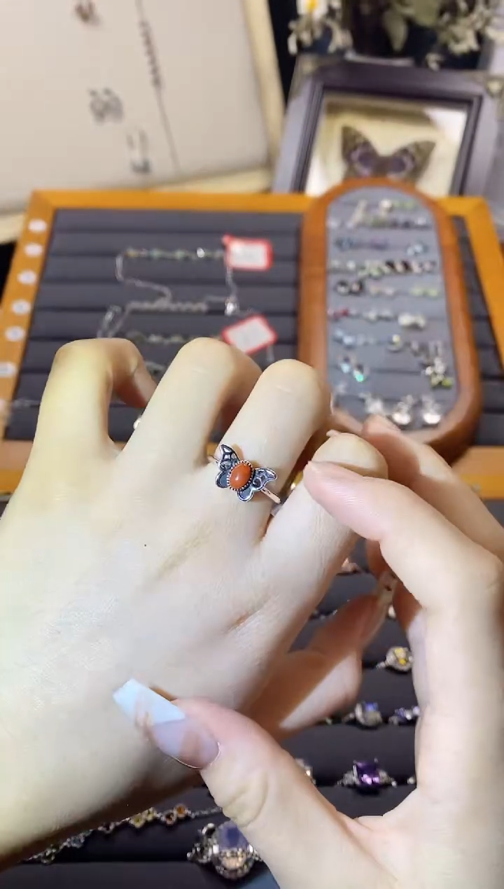 【闪购商品】水晶手链银S925镶嵌A137