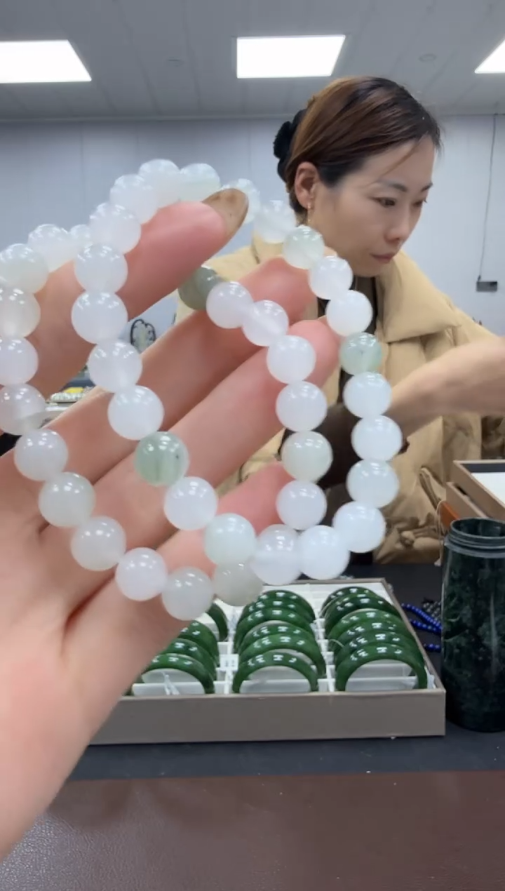 未镶嵌手串石英质玉多样性发其一qx