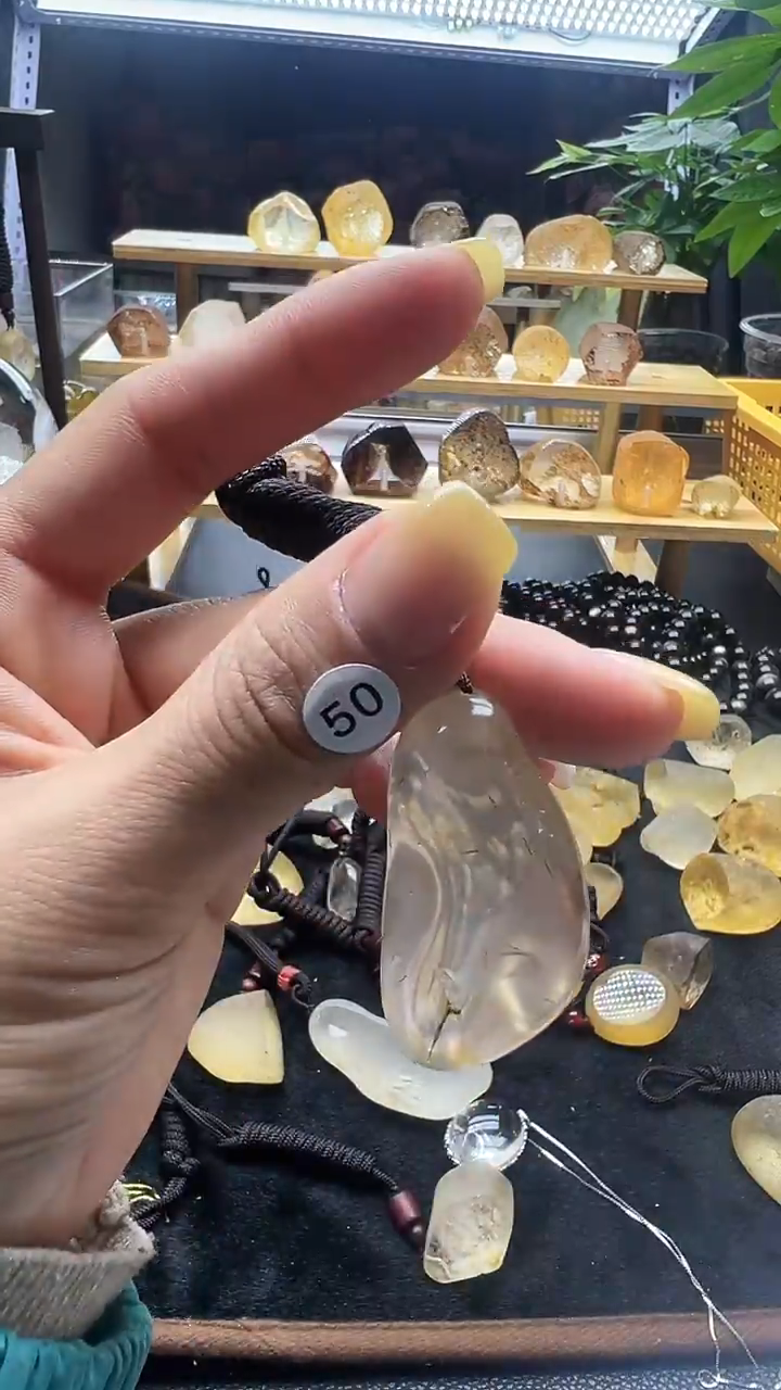 未镶嵌珠宝半成品水晶50