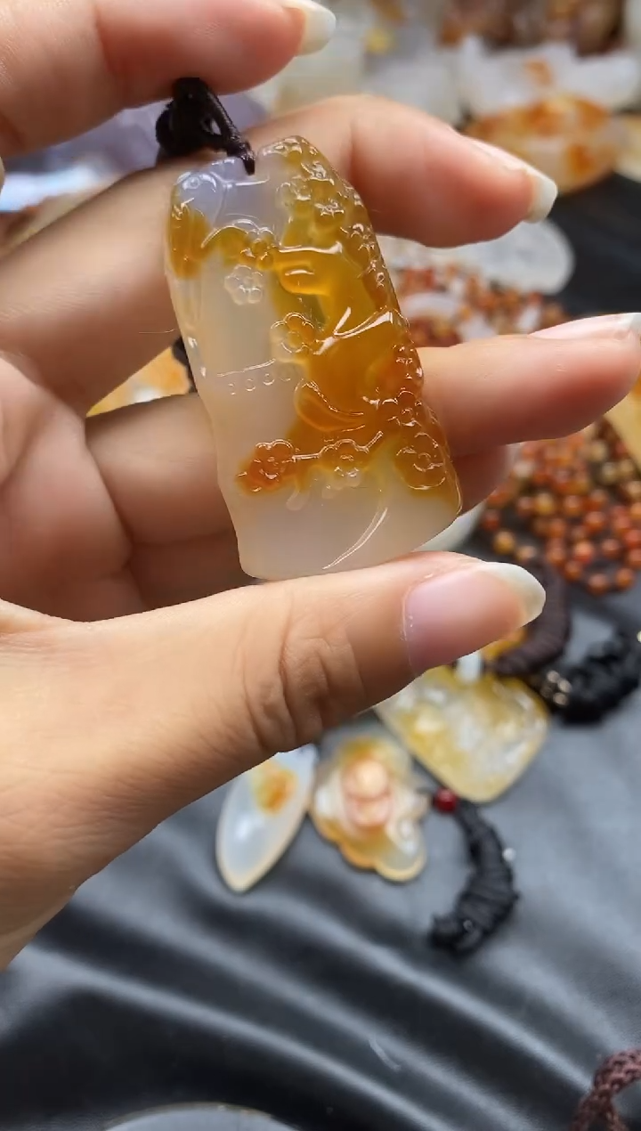 未镶嵌1玛瑙/玉髓净****室ll