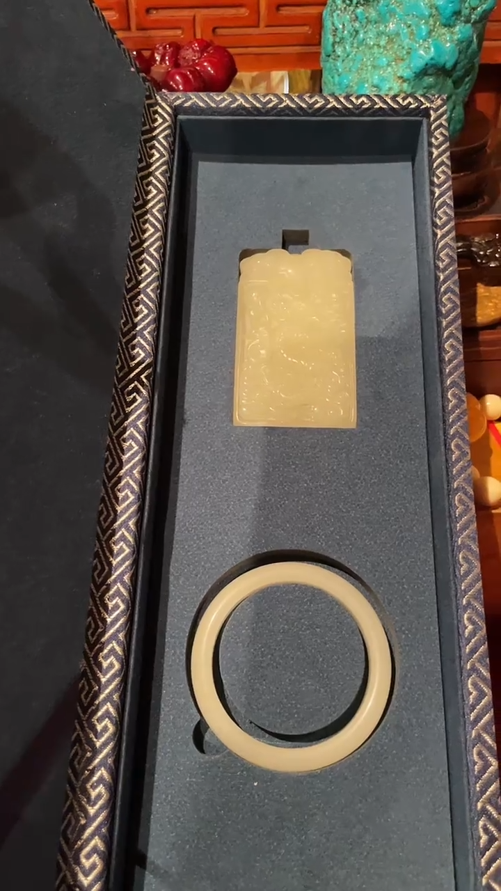一一一一一一188两个白