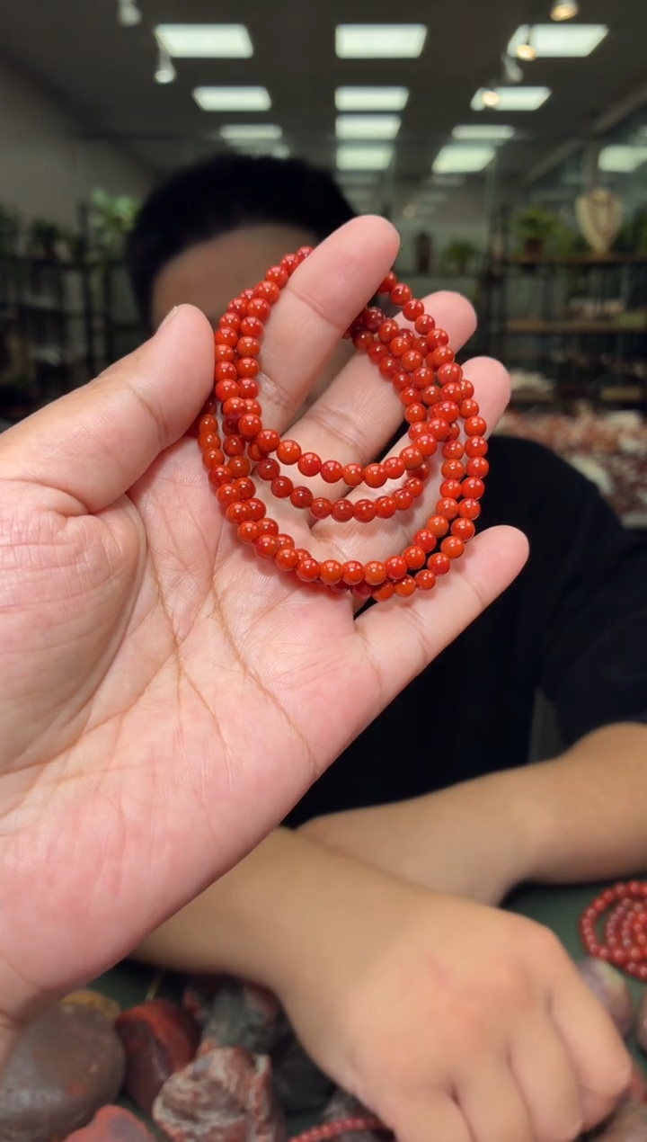 未镶嵌手链南红玛瑙多圈手串一条约4mm+多样性发货