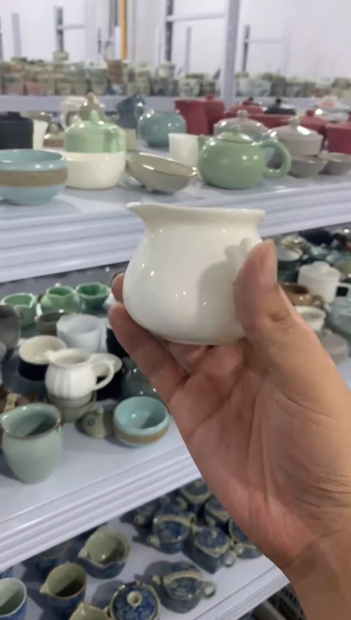 茶壶、盖碗、主人杯、客杯（轻轻微瑕介意勿拍）