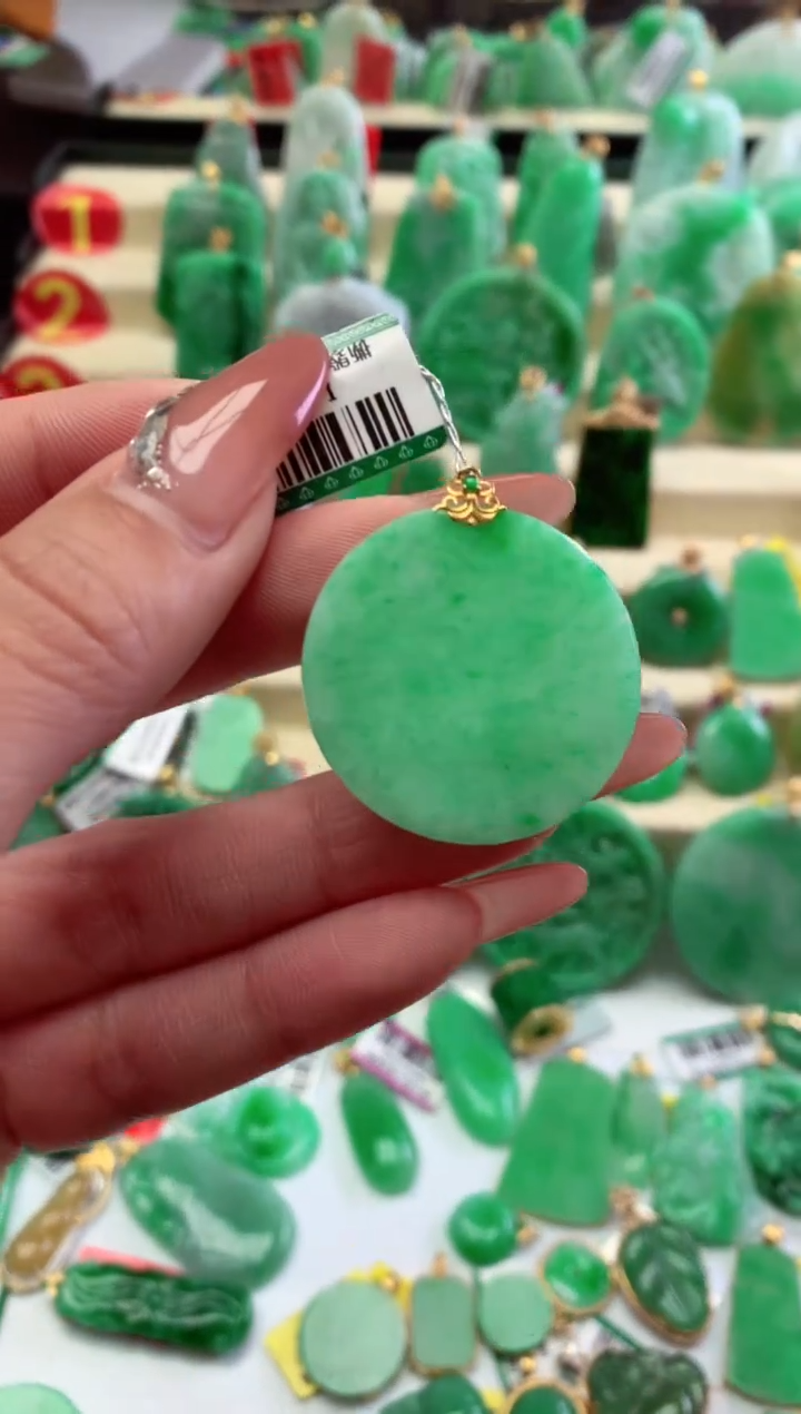 【闪购商品】翡翠颈饰18K金镶嵌挂件