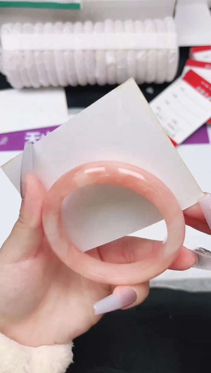 未镶嵌手镯石英质玉100-56