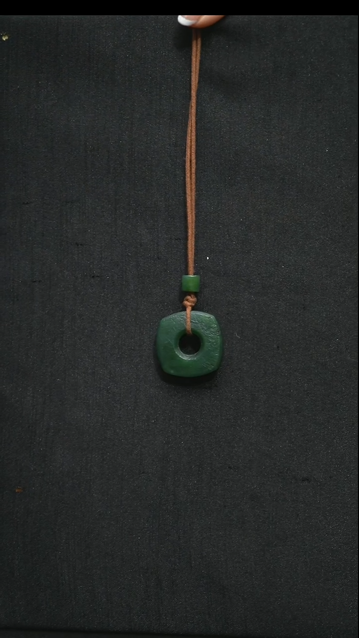 颈饰未镶嵌和田玉颈饰 未镶嵌 和田玉