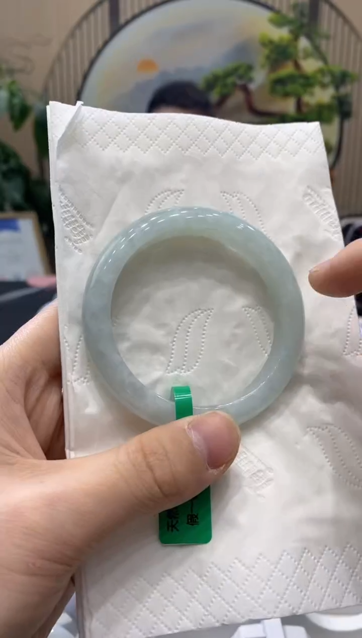 【闪购商品】翡翠手镯未镶嵌0000013584