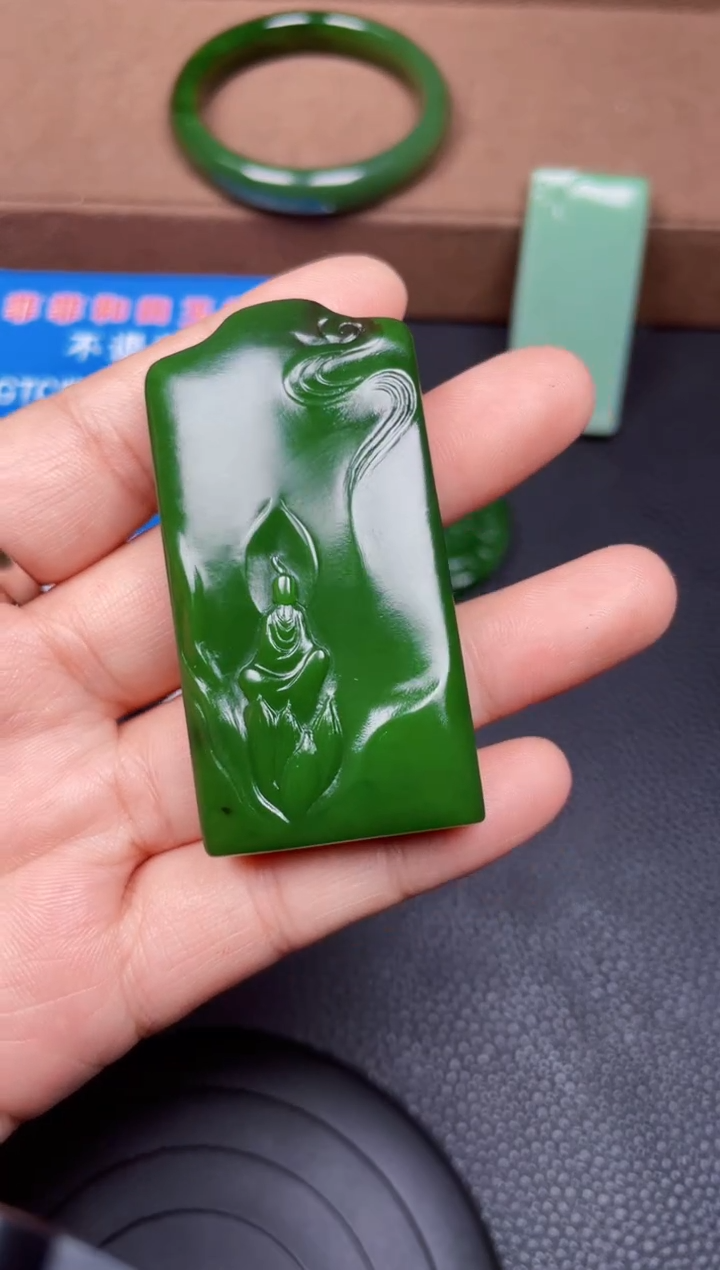 颈饰未镶嵌和田玉F1263