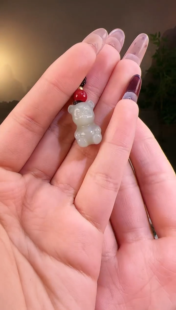 【闪购商品】和田玉颈饰未镶嵌小熊无