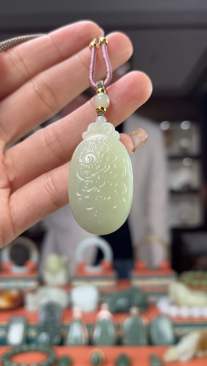 【闪购商品】和田玉颈饰未镶嵌佩佩