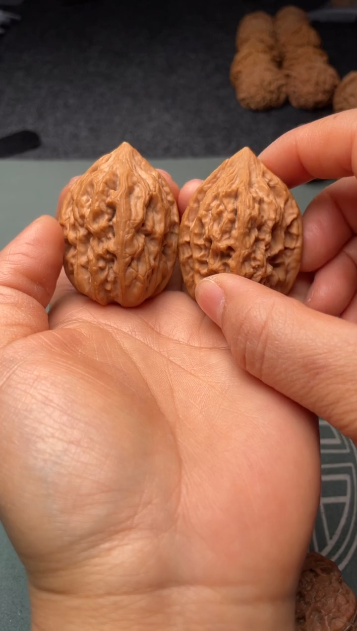 把件文玩核桃w210  鸡心36尺