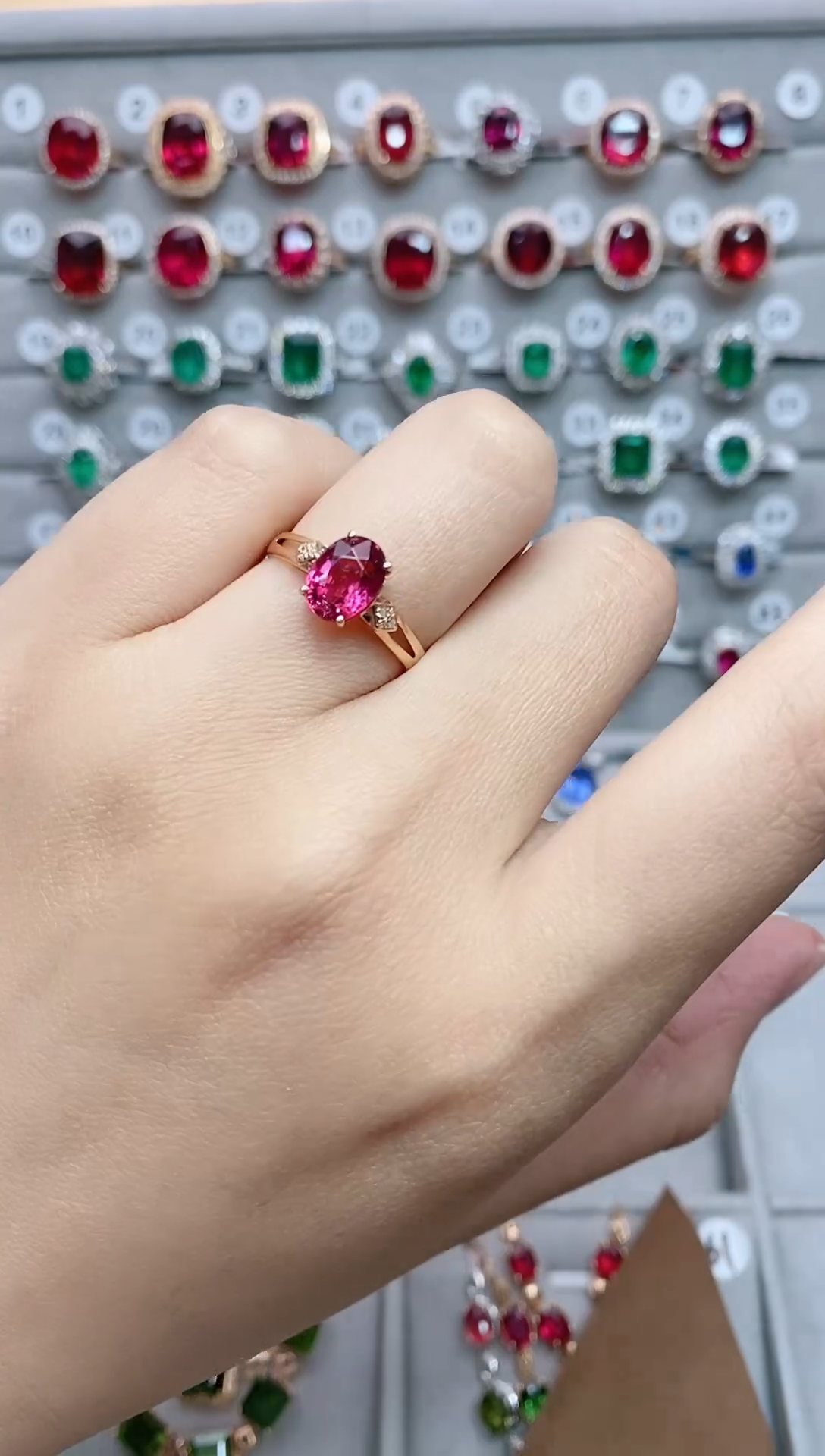 【闪购商品】碧玺18K金戒指18K金镶嵌.