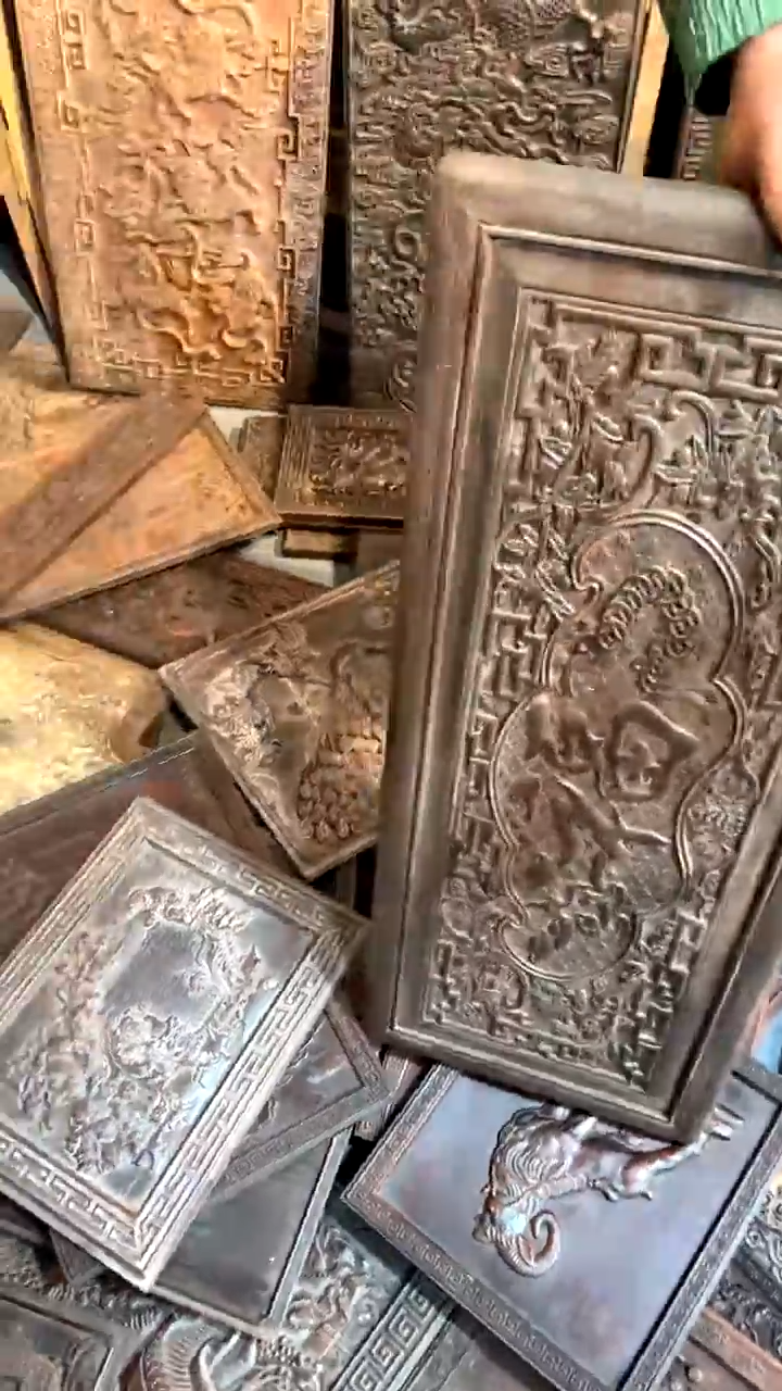 【闪购商品】木紫檀雕刻一物一拍以直播间为准