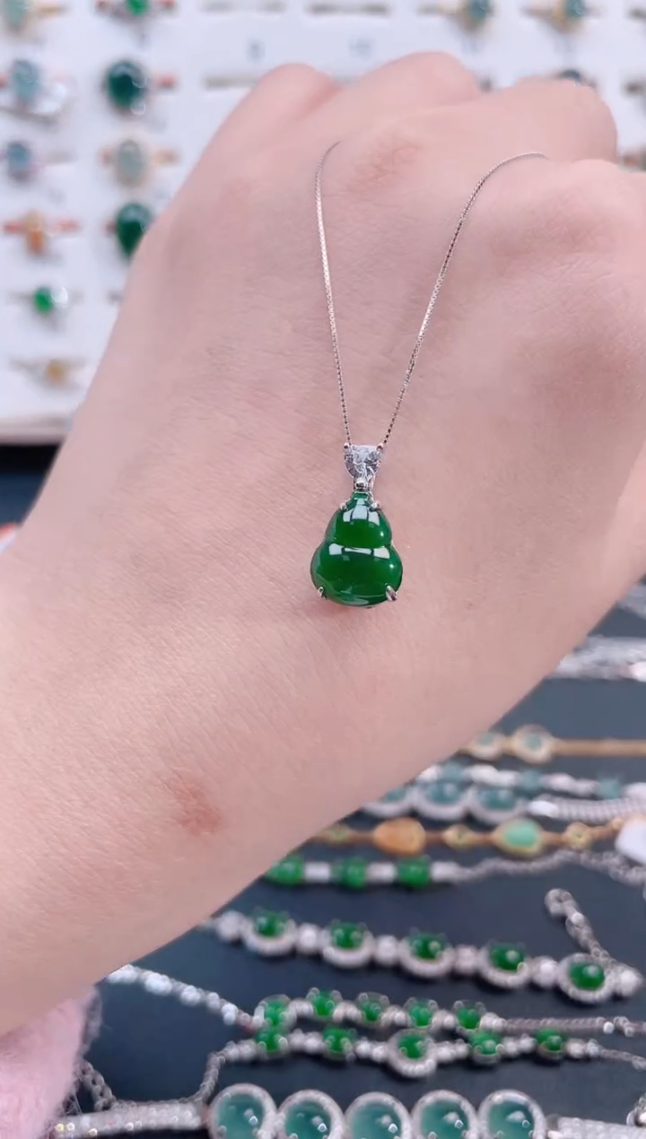 颈饰银S925镶嵌翡翠天然翡翠