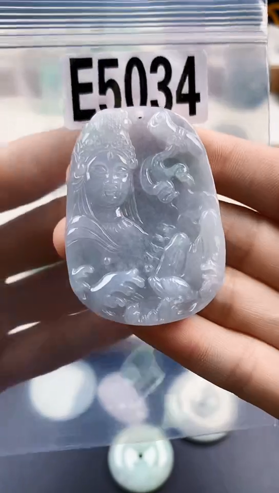 颈饰未镶嵌翡翠天然翡翠吊坠挂件