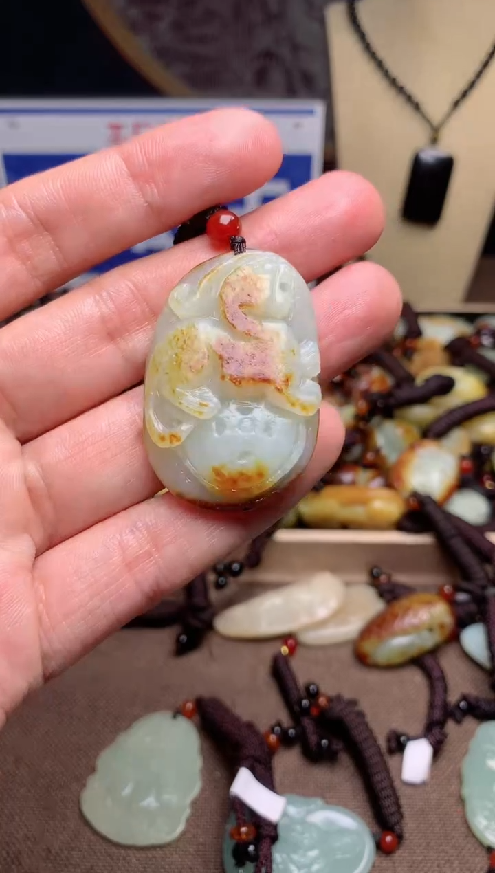 【闪购商品】和田玉颈饰未镶嵌1