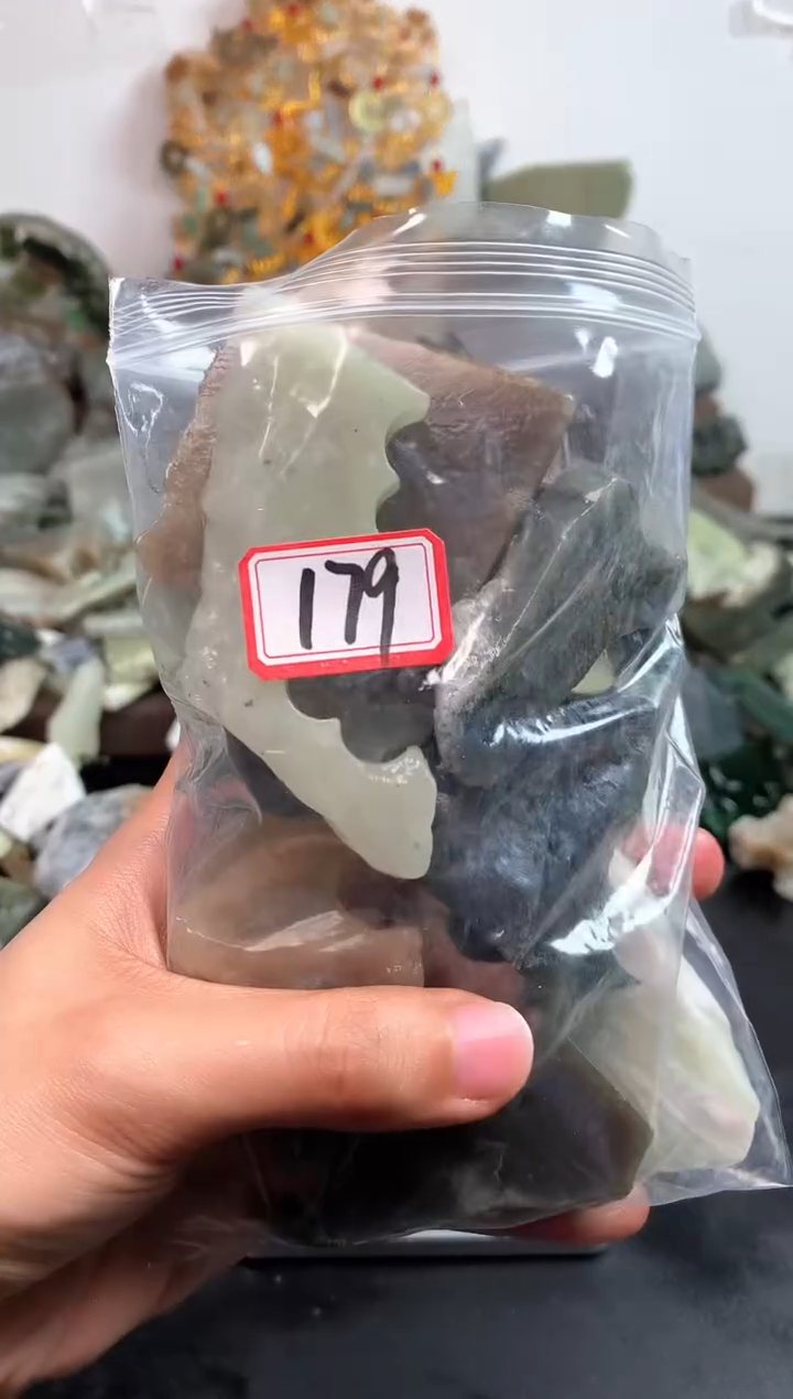 未镶嵌和田玉摆件179