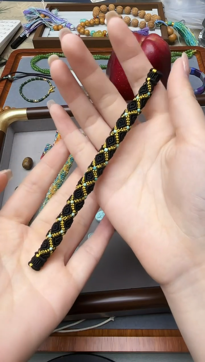 未镶嵌车挂玛瑙/玉髓玛瑙手绳GW