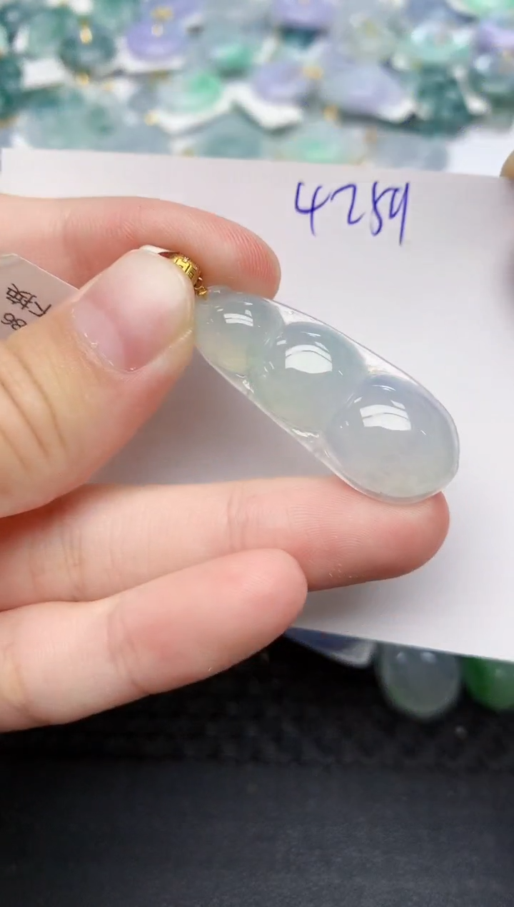 颈饰18K金镶嵌翡翠天然缅甸A货翡翠百元以上9元证书费自理