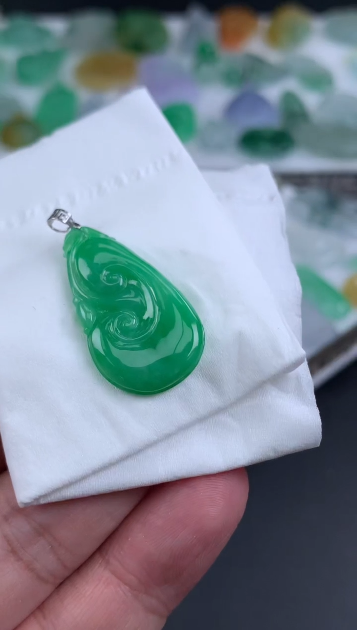 【闪购商品】翡翠颈饰未镶嵌翡翠