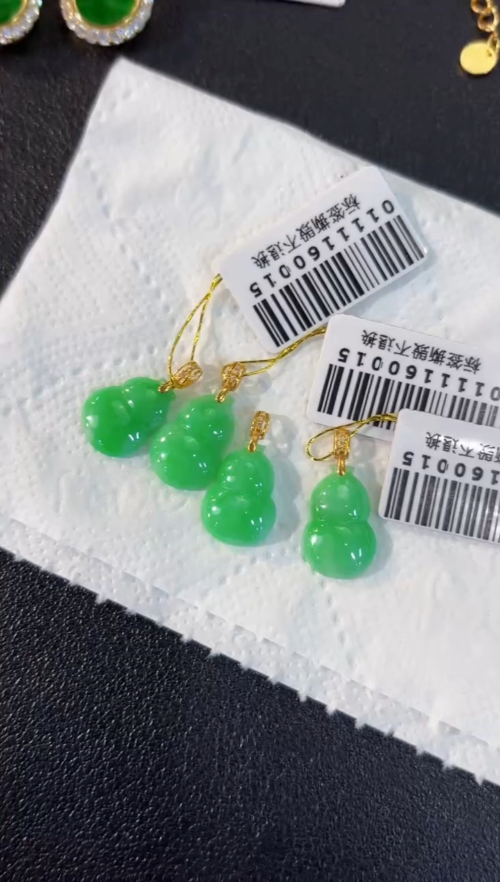 【闪购商品】翡翠颈饰18K金镶嵌缅料A货/多样性发货/一件