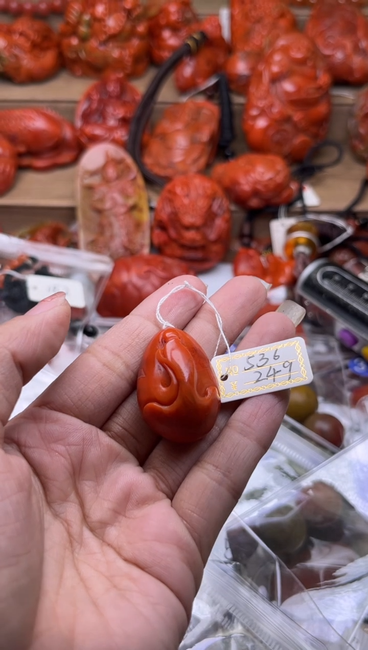 【闪购商品】南红玛瑙珠宝奇石未镶嵌536