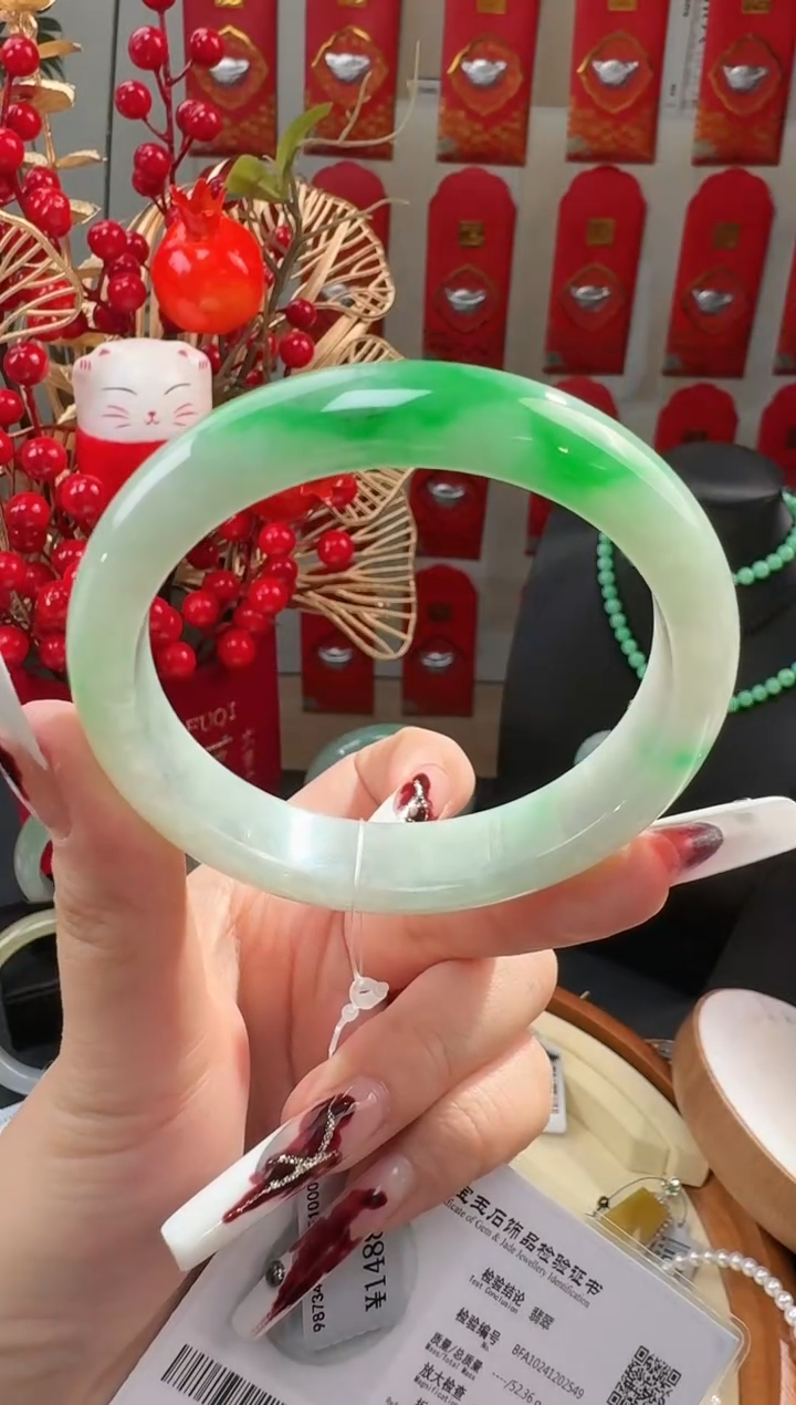 【闪购商品】翡翠手镯未镶嵌手镯