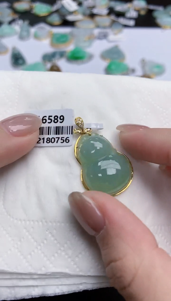 【闪购商品】翡翠颈饰18K金镶嵌天然缅甸翡翠A货