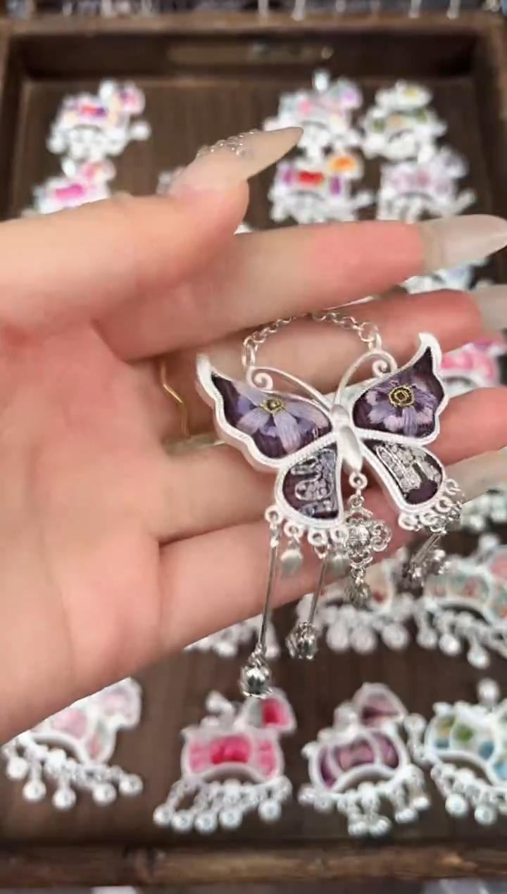 织绣民族风非遗老绣苗银饰品606