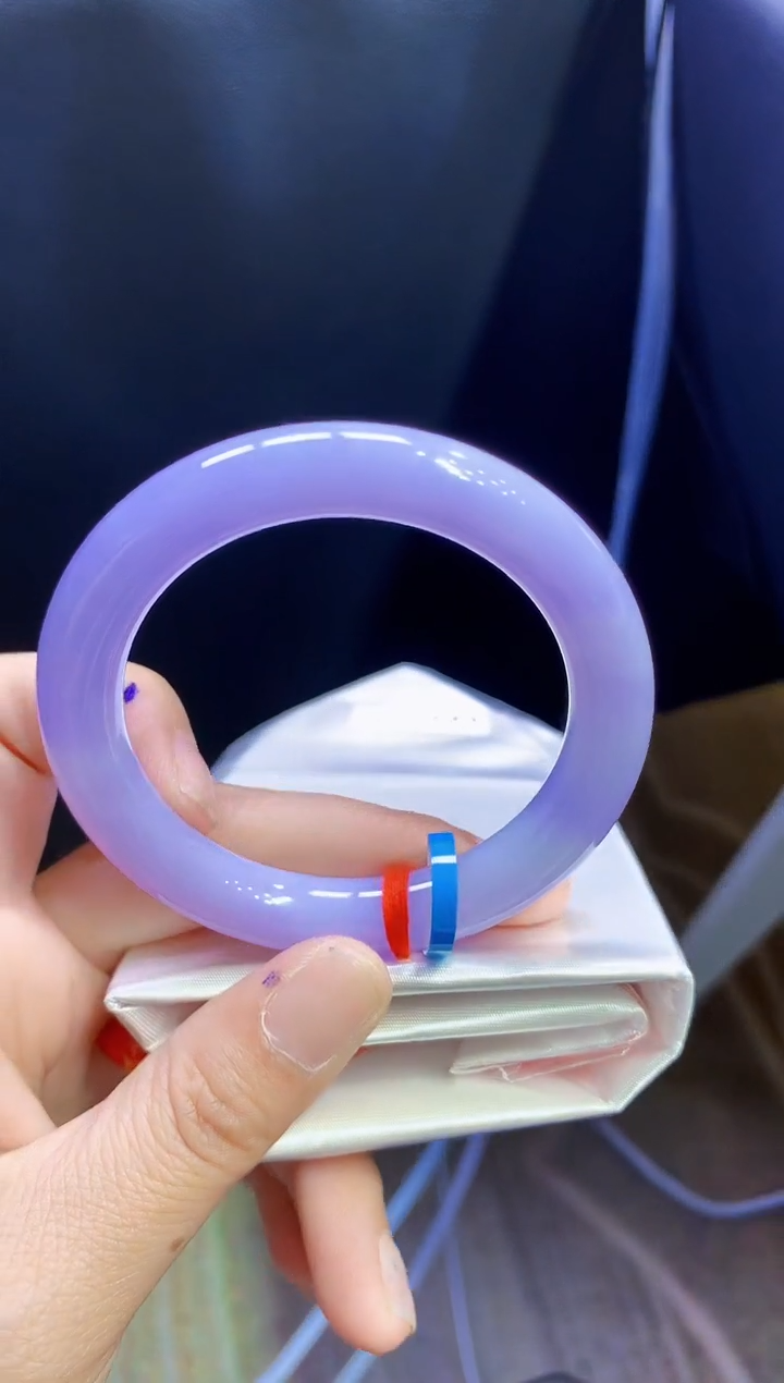 未镶嵌手镯翡翠翡翠手镯圈口53-t200手镯定价2万卖价8.3万