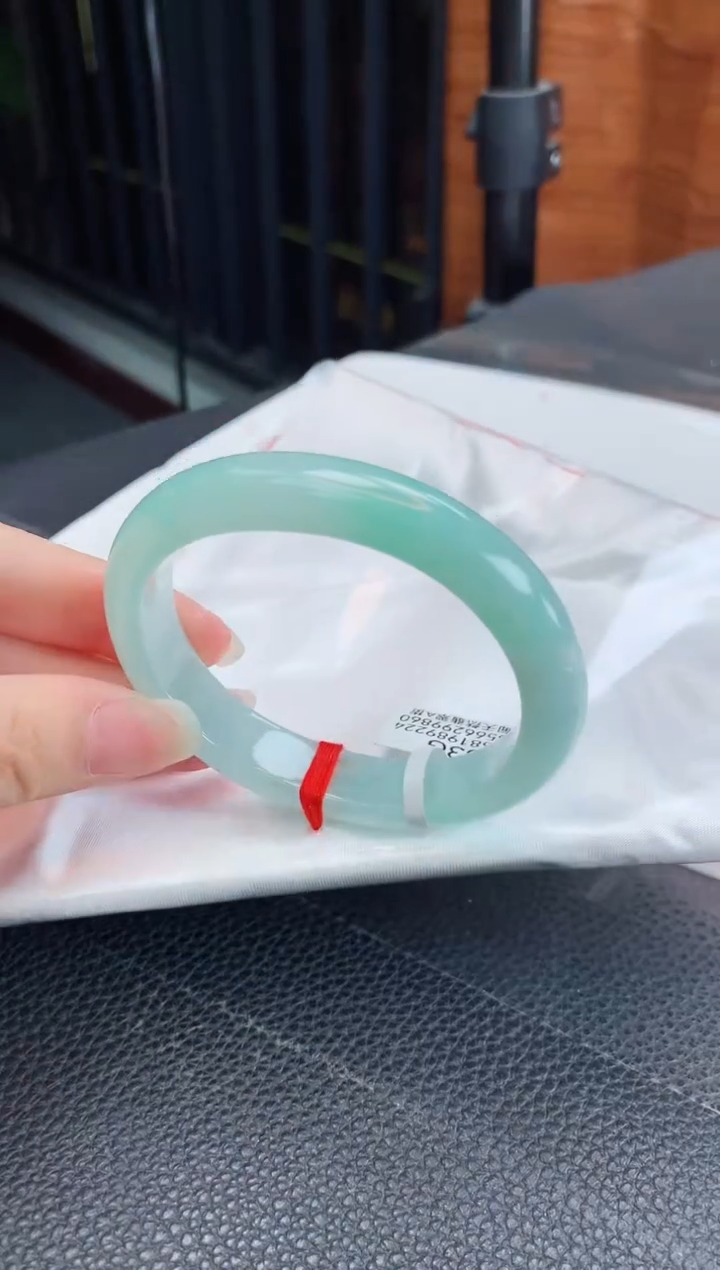 【闪购商品】翡翠手镯未镶嵌缅甸天然翡翠A货手镯
