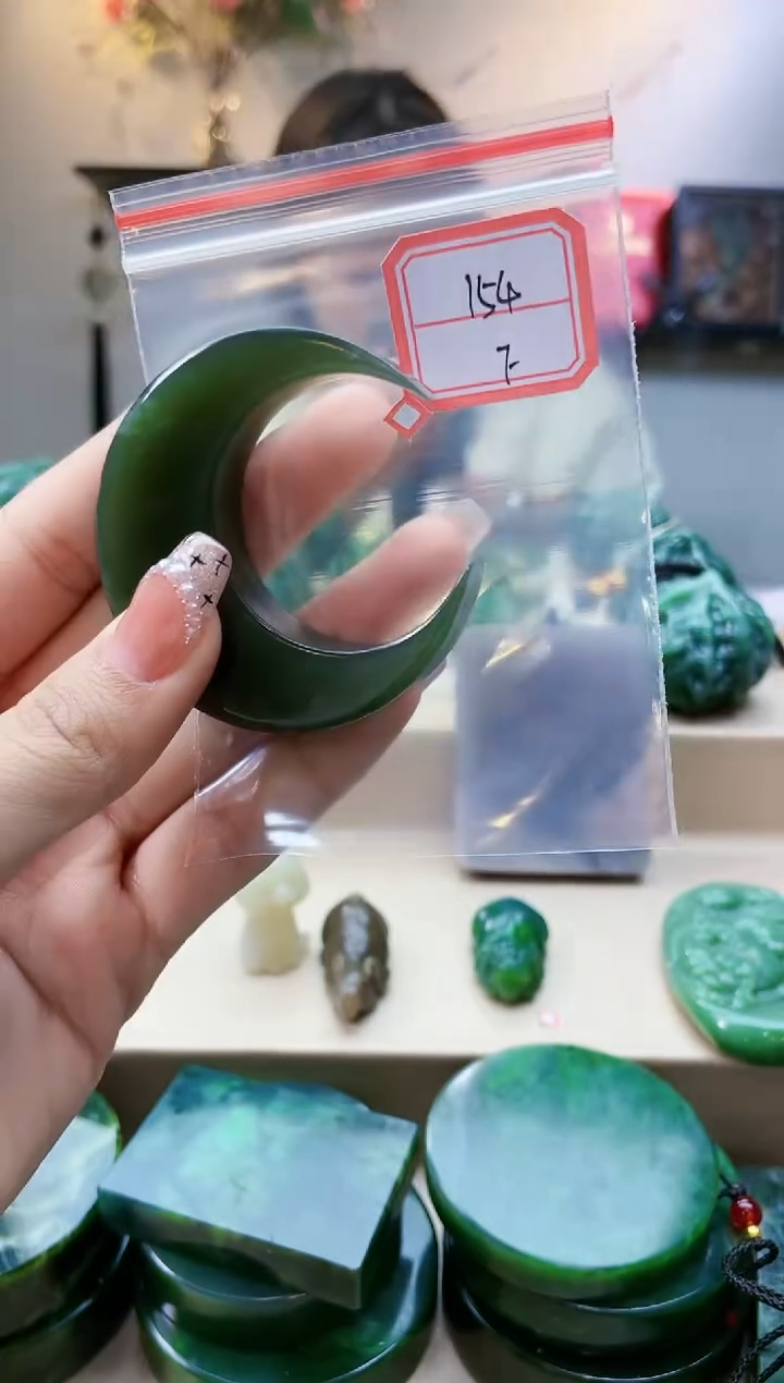 【闪购商品】和田玉挂件未镶嵌1