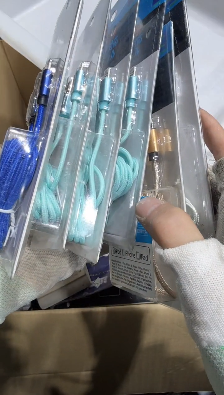 瓷片鑫*航  289中古商品，瑕疵品，不保好坏。