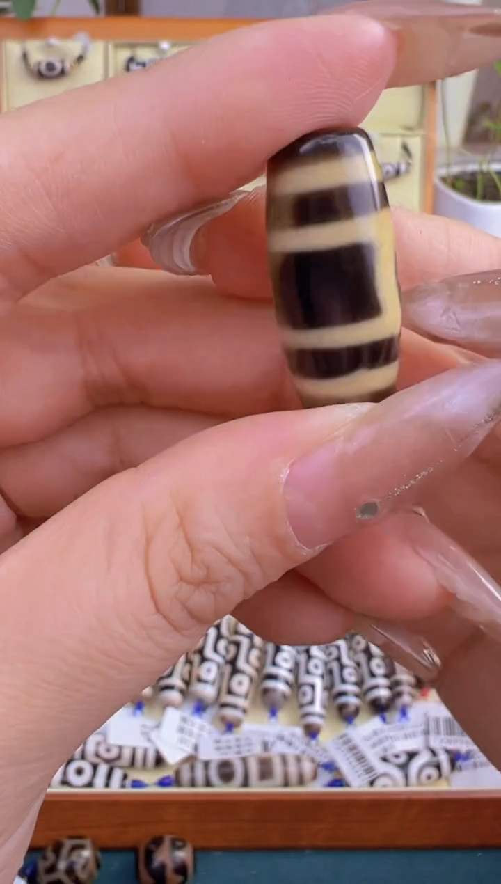 【闪购商品】玛瑙/玉髓吊坠(不含链)未镶嵌51.(微瑕随机发货)