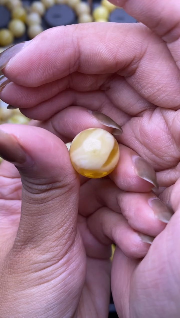 裸石琥珀未镶嵌大小姐珠宝13