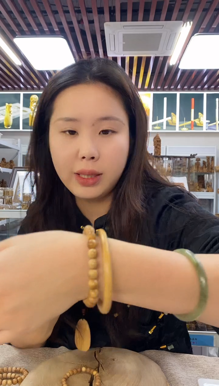 檀香木手串/手链0.8 单圈 微瑕    2