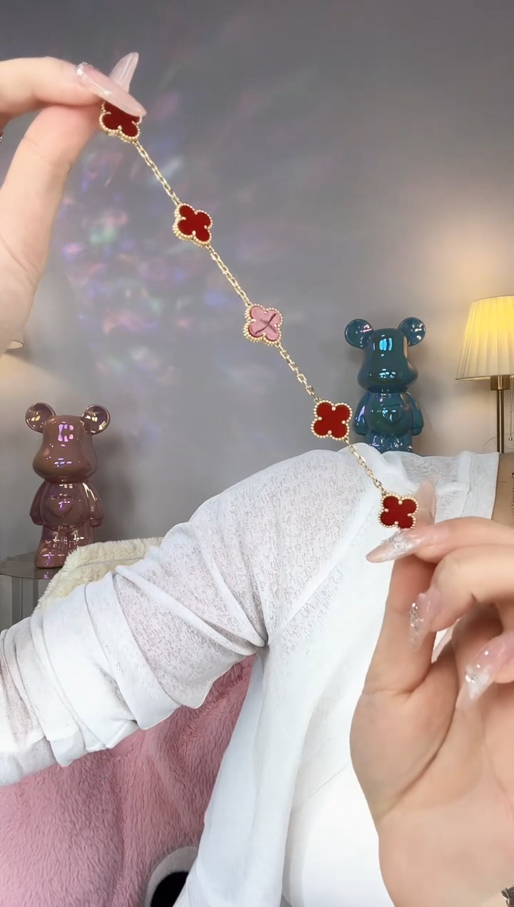 【闪购商品】玛瑙/玉髓手链18K金镶嵌K黄手链