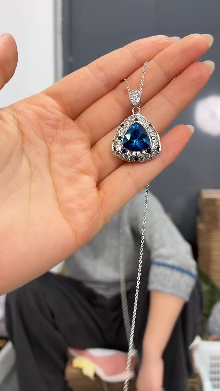 【慧慧甄选】高端轻奢手链多样性发货4582