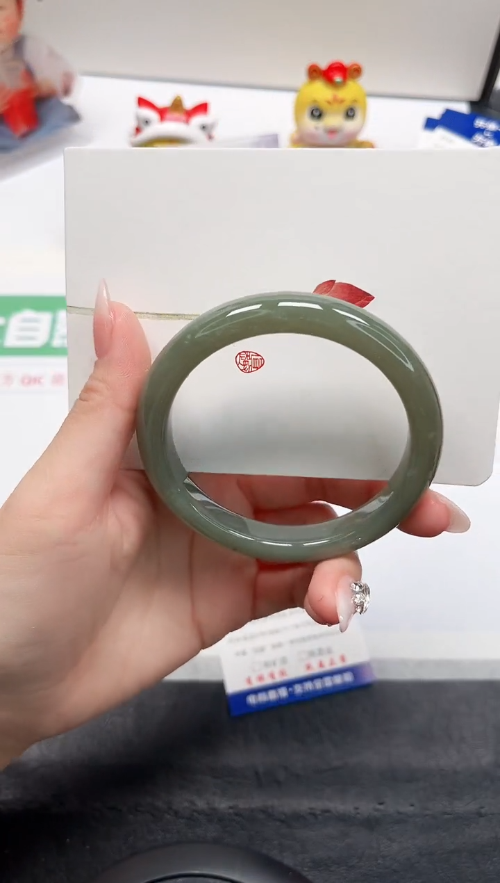 【闪购商品】和田玉手镯未镶嵌169-61