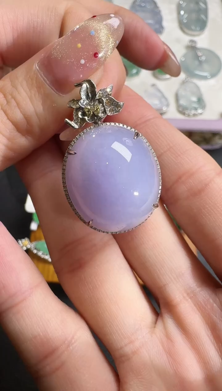 【闪购商品】翡翠吊坠(不含链)18K金镶嵌【源头工厂】钻石镶嵌