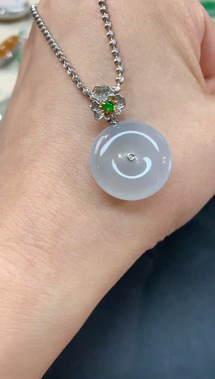 【闪购商品】翡翠吊坠(不含链)18K金镶嵌平安扣A157|3800