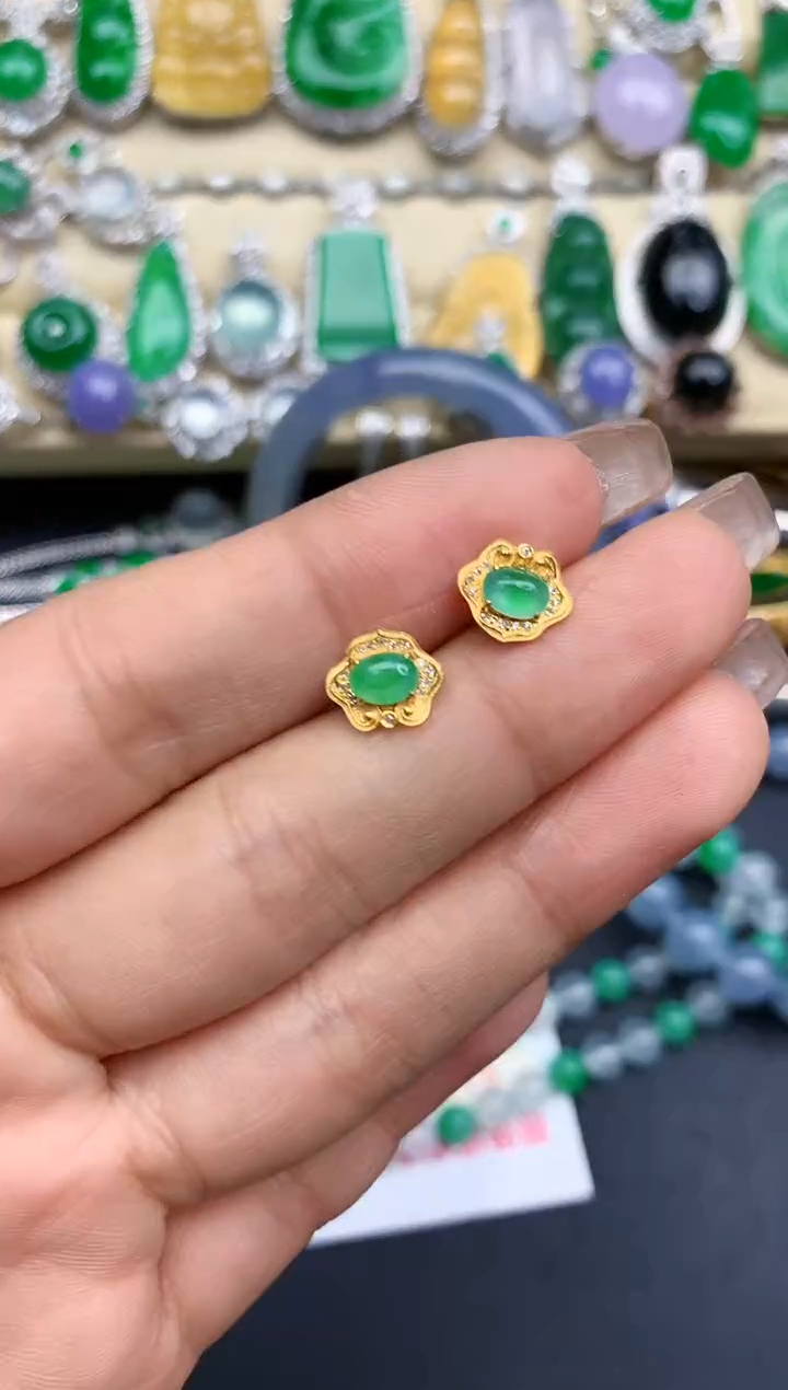 18K金镶嵌翡翠耳饰311-中国好珍宝