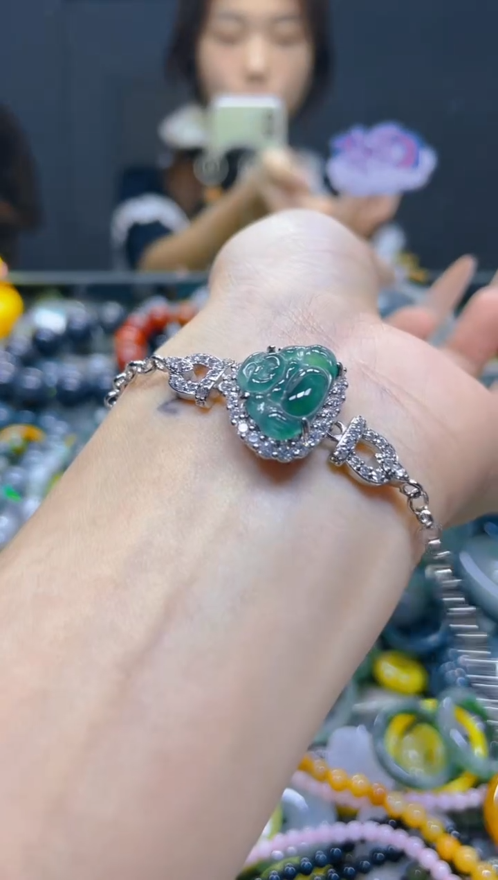 翡翠未镶嵌颈饰/Y/翡翠A货，一件也是批发价