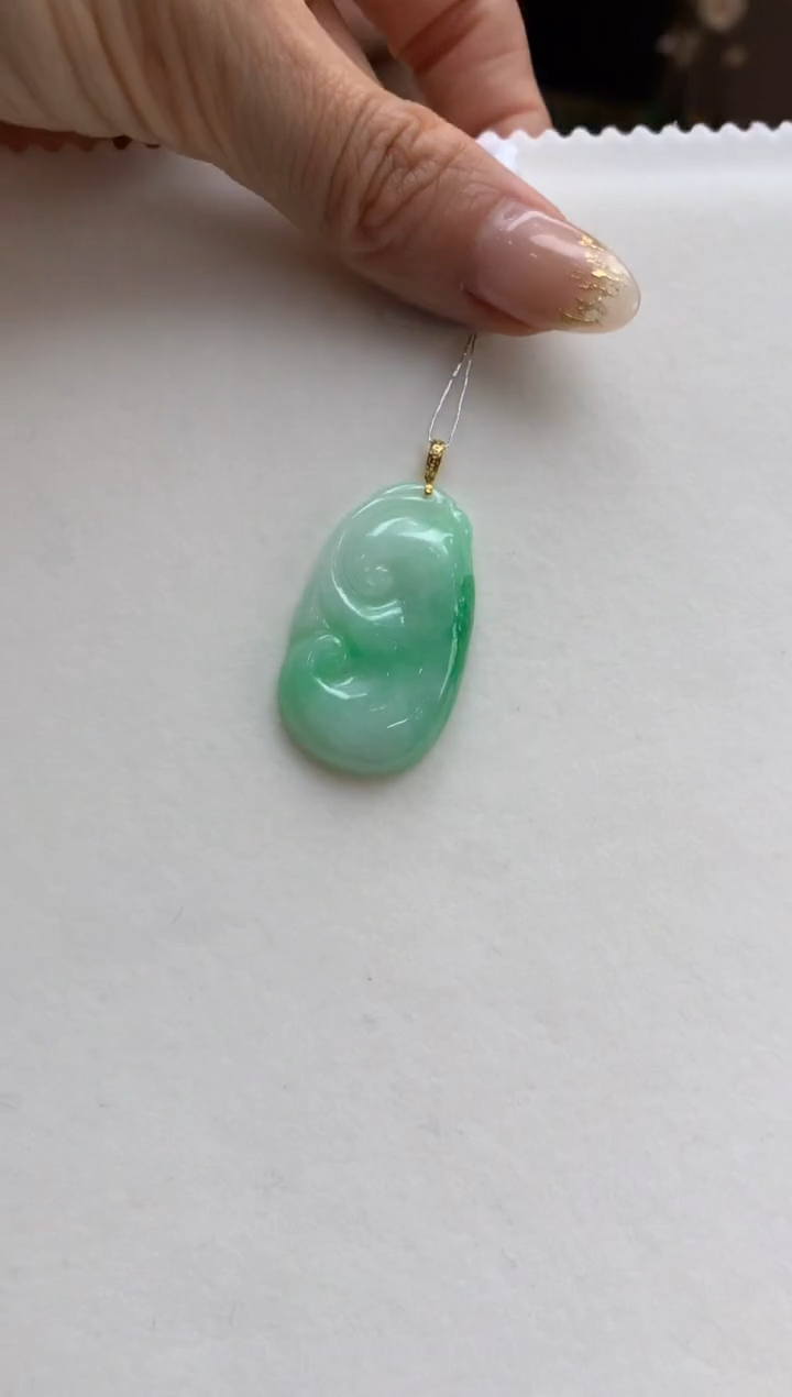 【闪购商品】翡翠颈饰18K金镶嵌如意