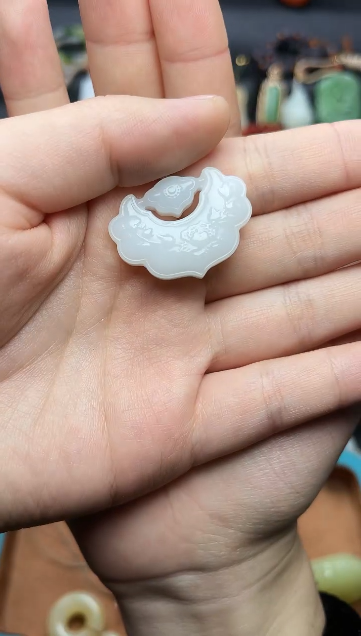 颈饰未镶嵌和田玉L***汐锦鲤锁06